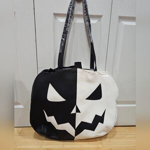 Dolls Kill Trickz N Treatz A Grin That Glows Black White Mega Tote Pumpkin Bag